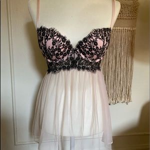 NWT Victoria’s Secret women's Intimates & Sleepwear